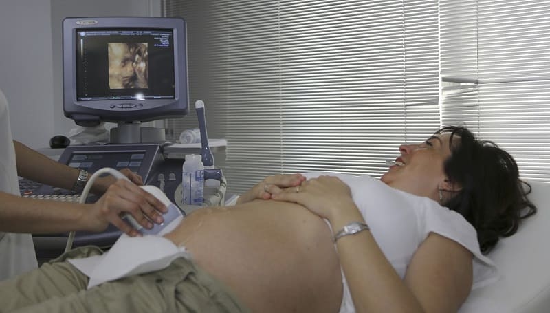 multiple embryos ultrasound